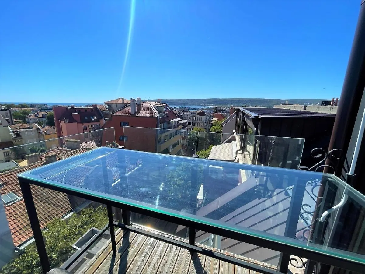 Cathedral View Flat Apartamento Varna